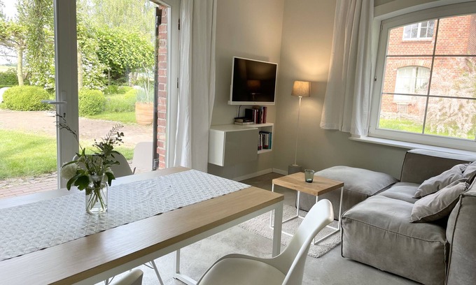 Saal Maison | Ferienwohnung V auf Hof Himmelgrün mit 49qm