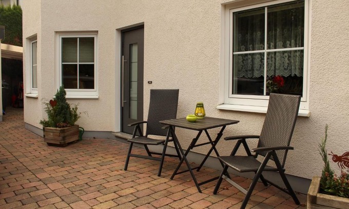 Hoppecke Appartement | Ferienwohnung Waldblick