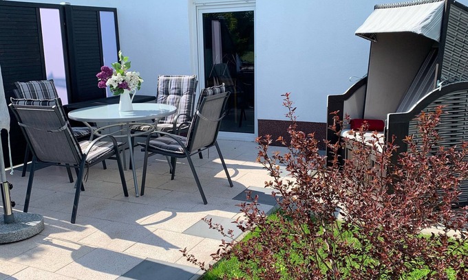 Barth Maison | Ferienwohnung Weidenblick