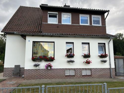 Winzlar Appartement | Ferienwohnung Winzenburg Naturnah und ruhig gelegene Ferienwohnung nah am Steinhuder Meer und Dino Park Münchehagen