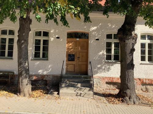 Penkun Appartement | Ferienwohnung - Zu den zwei Linden