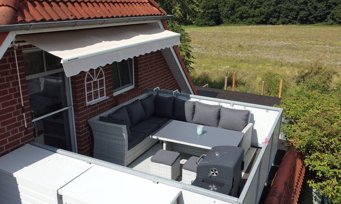 Serrahn Appartement | Ferienwohnunge "milan" am Krakower See mit Terrasse und Spielecke