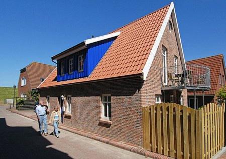 Neuharlingersiel Appartement | Ferienwohnungen Haus Hafenperle