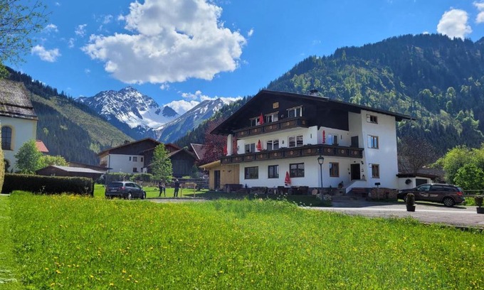 Bichlbach Appartement | Ferienwohnungen Haus Almrausch Bichlbach