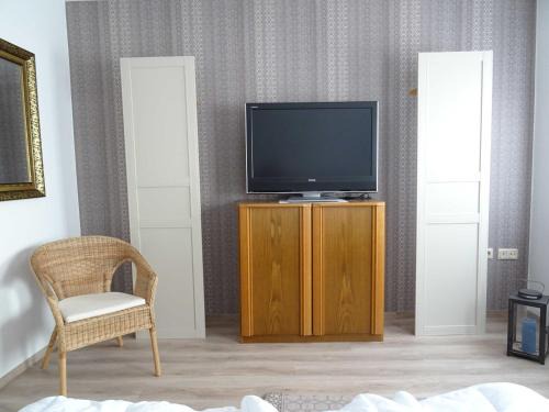 Leer Appartement | Ferienwohnungen "Kajüte Leer", 15199