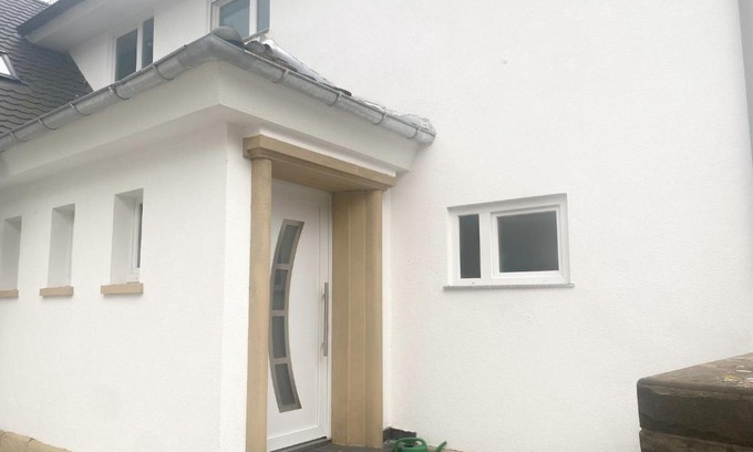 Ersingen Appartement | Ferienwohnungen Löwe