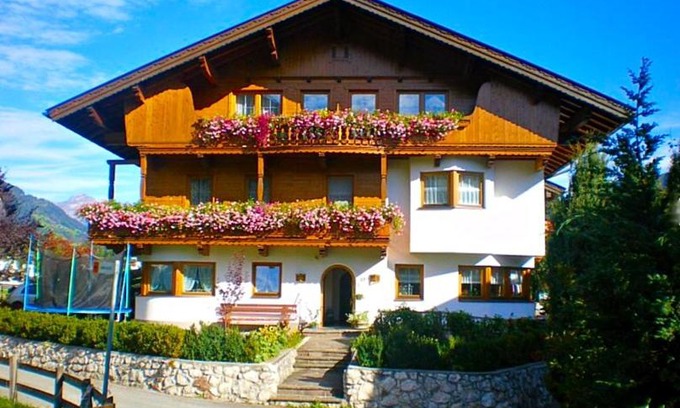 Fuegen Appartement | Ferienwohnungen Luxner