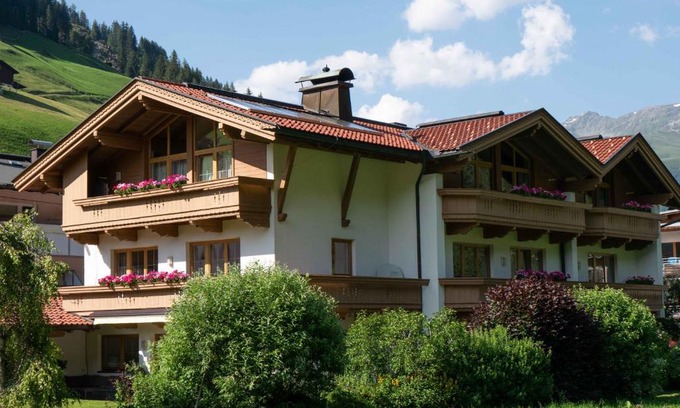 Juns Appartement | Ferienwohnungen Magdalena
