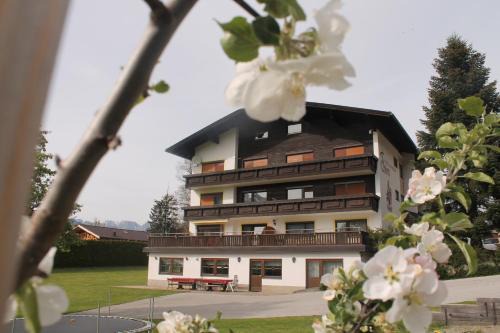 Arzl im Piztal Appartement | Ferienwohnungen Monja und Dietmar Thöni