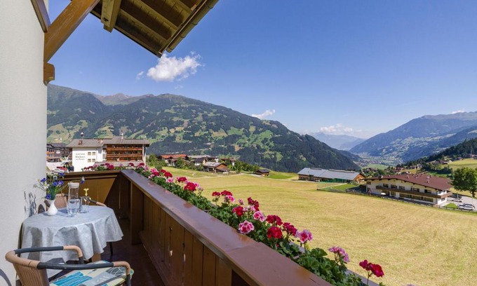 Hainzenberg Maison | Ferienwohnungen Rieser