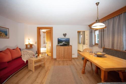 Holzgau Appartement | Ferienwohnungen Wolf