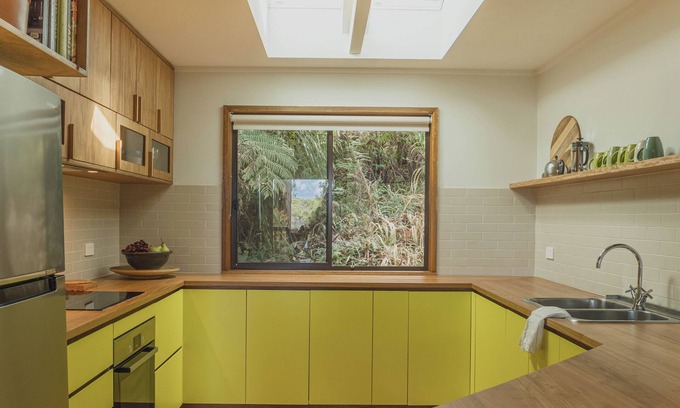 Wye River Maison | Fern House - bush by beach @ wye river