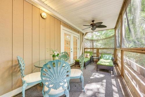 Fernandina Beach Appartement | Fernandina Beach Condo with Pool and Path to Beach!