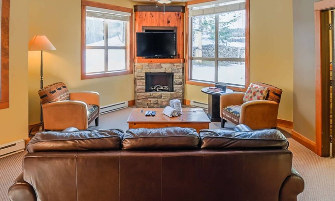 East Kootenay Copropriété | Fernie - Timberline Lodges Juniper #611