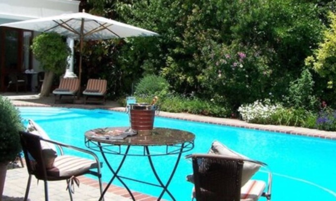 Newlands Maison | Fernwood Manor