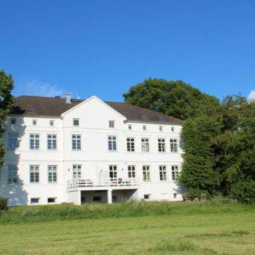 Blengow Appartement | FEWO 16, Herrenhaus Blengow, Lindenallee 21