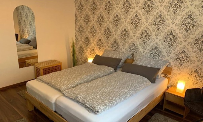 Ruedesheim am Rhein Appartement | 👉 Fewo Emma 👈 Ihre Ruhige & Zentral Gelegene Kernsanierte Ferienwohnung!
