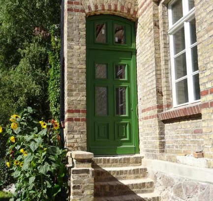 Kloster Lehnin Appartement | FeWo "Falter" im Kunstgut Krahne
