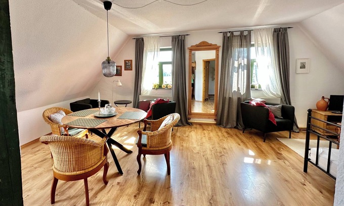 Dargun Appartement | Fewo Hiddensee Mecklenburg Pool Alte Schule Barlin