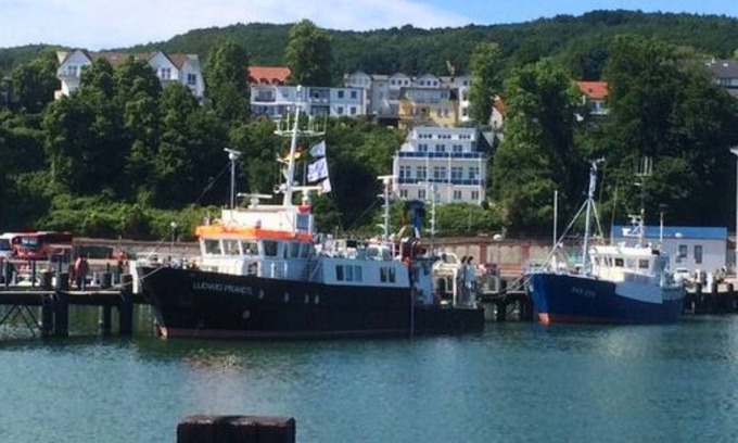 Sassnitz Appartement | FeWo im Hang direkt am Hafen, 6 Betten