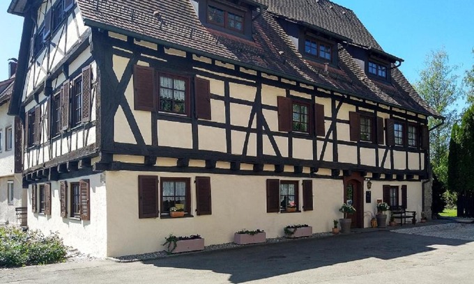 Mengen Appartement | FeWo im Mesnerhaus Mengen