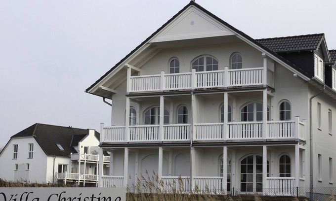 Nienhagen Appartement | Fewo Kleine Meeresbrise / Villa Christine