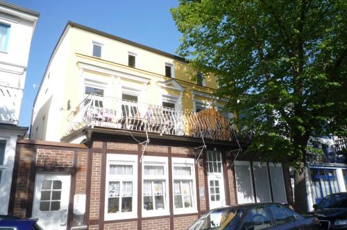 Warnemuende Appartement | Fewo Leuchtturm, ca 200m z. Strand
