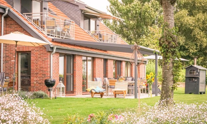 Schwanewede Appartement | FEWO Morgenröte - Weserblick -Harriersand