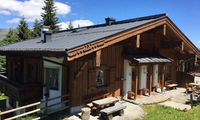 Hochkrimml Appartement | ⛷️FeWo SONNBICHL⛷️für max 6 persons / close to the elevator / 2 parking spaces / WLAN