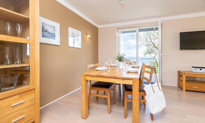 Sassnitz Appartement | FeWo Wellenspiel - Fireplace, Sauna, Sea View