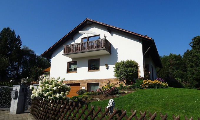 Obertrubach Appartement | FEWOWIND, Germany