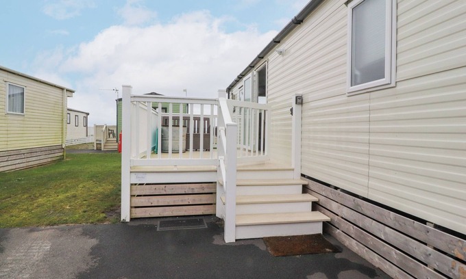 Heysham Cottage | PLOT LD19, family friendly, country holiday cottage in Heysham