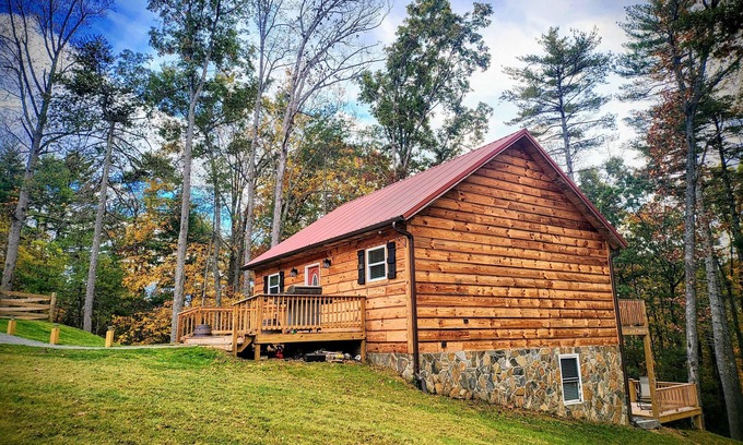 Galax Cabine | Fiddlers Cabin