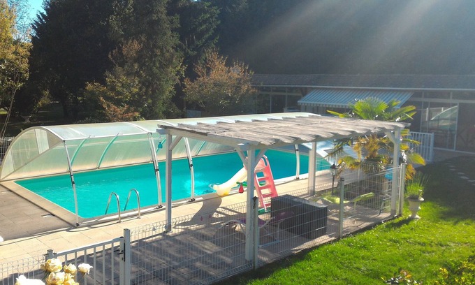 Saint-Avit-Saint-Nazaire Cottage | DOMAINE DES CYPRES PISCINE BOULODROME etc....