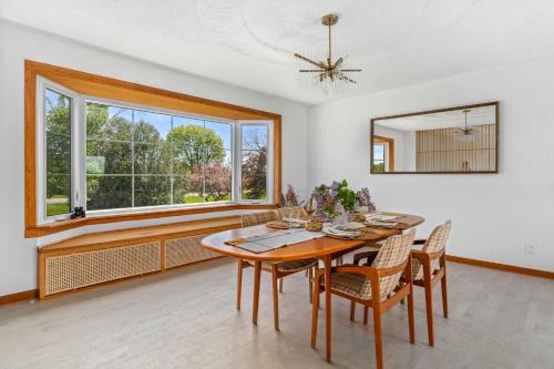 Picton Maison | Field of Dreams
