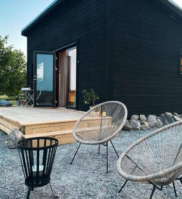 Orebro Maison | Field View Cabin