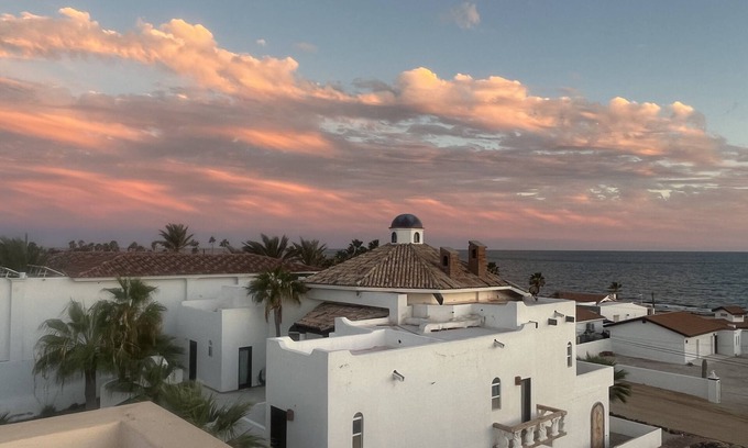Las Conchas Maison | New Listing: Fiesta Vida - 8 Bedroom/8.5 Bath with Splash Pool