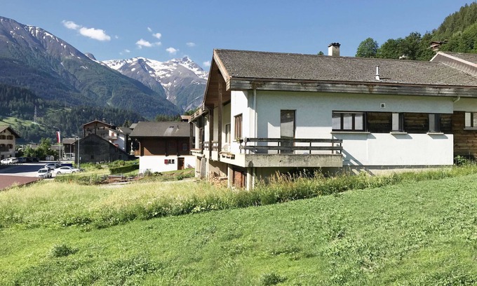 Fiesch Appartement | Fifinhaus 1. OG Süd by Interhome