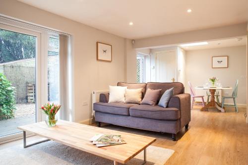 Whaddon Maison | Fig Cottage, near Bradford on Avon and Bath