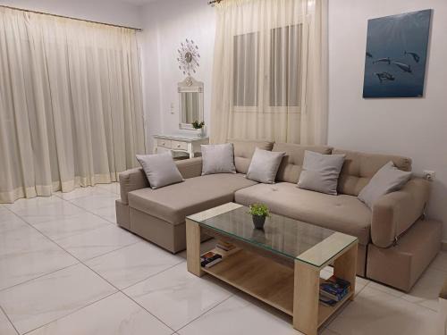 Minoa Pediada Appartement | Filocsenia luxury apartment at tsoutsouras