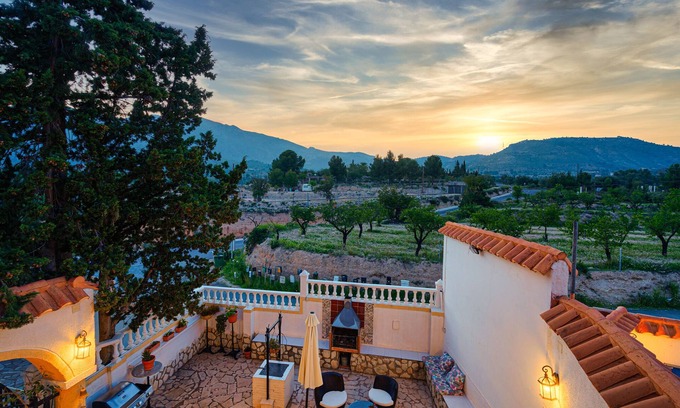 Aigues Villa | Finca Bilou