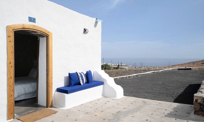Tabayesco Villa | Finca Petite Vineyard avec vue sur les montagnes, terrasse privée et Wi-Fi