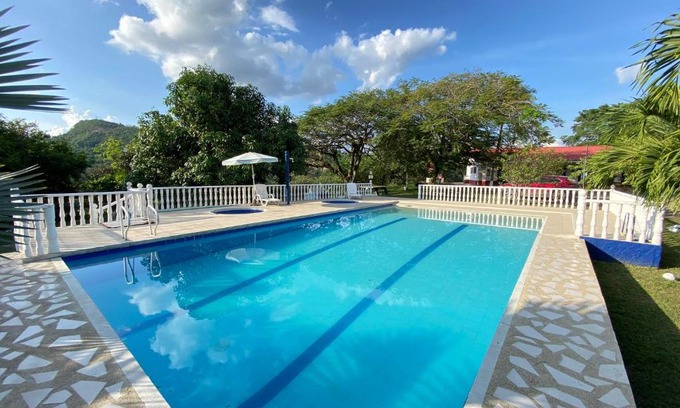 Anapoima Maison | Finca Villa Sofía Campestre con piscina