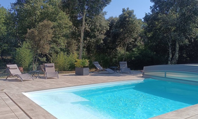 Saint-Martin-de-Londres Appartement | Appartement neuf indépendant - Clim - Piscine - Jacuzzi - Dépaysement et Calme