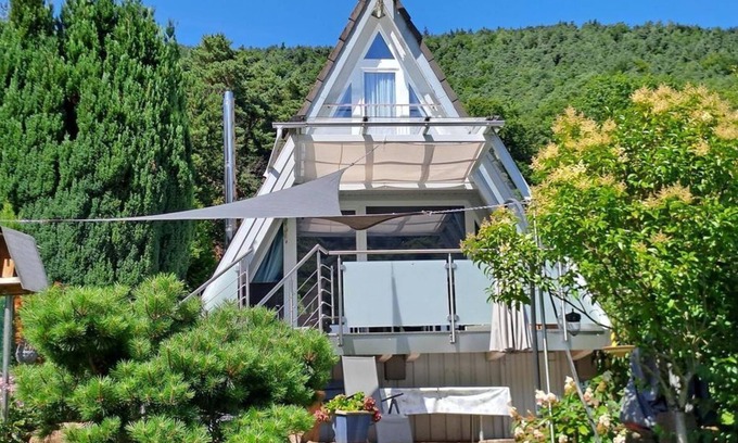 Leinsweiler Maison | Findling House - Holiday home, shower, WC, 2 bedrooms
