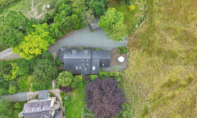 Church Stoke Cottage | The Dairyhouse