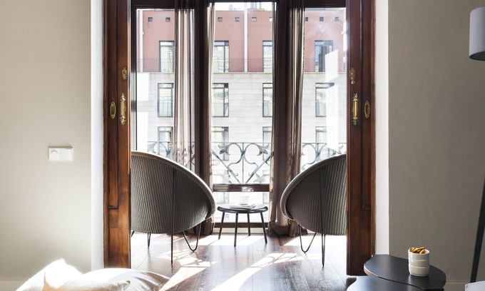 Eixample Appartement | Finn - Appartement 1 chambre avec vue sur la rue