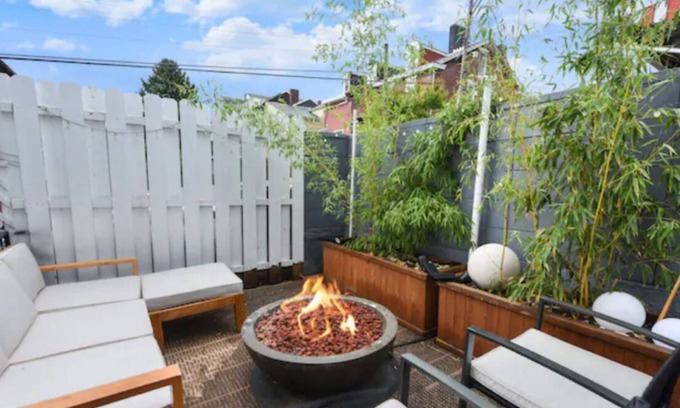 Bloomfield Maison | Fire Pit + Family Friendly + Great Location!