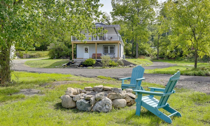 Wappingers Falls Maison | Fire Pit + On-Site Pond: Hudson Valley Home!