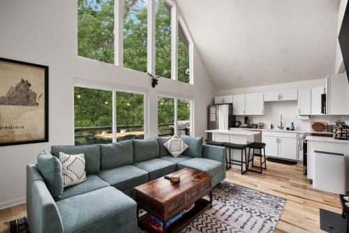 Mount Jackson Maison | Fireplace Grill Games & Dogs near Bryce Resort